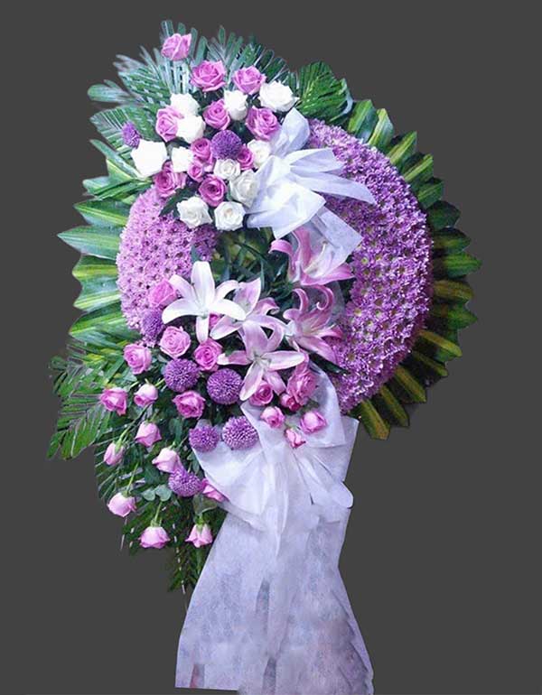 Kệ hoa cúc tìm phối với các hoa khác