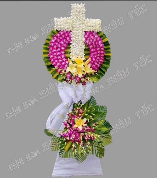 Trong một số trường hợp, màu tím có thể được sử dụng trên hoa thánh giá