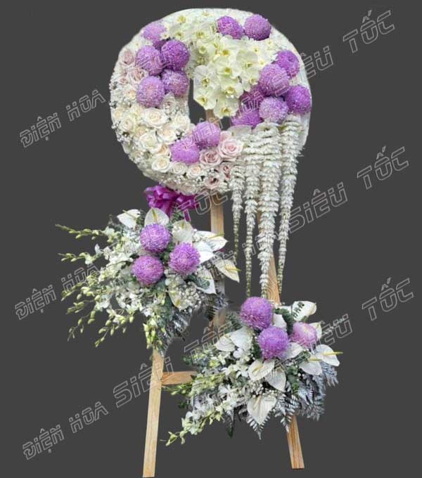 Kệ hoa chia buồn cúc mẫu đơn tím trang nghiêm